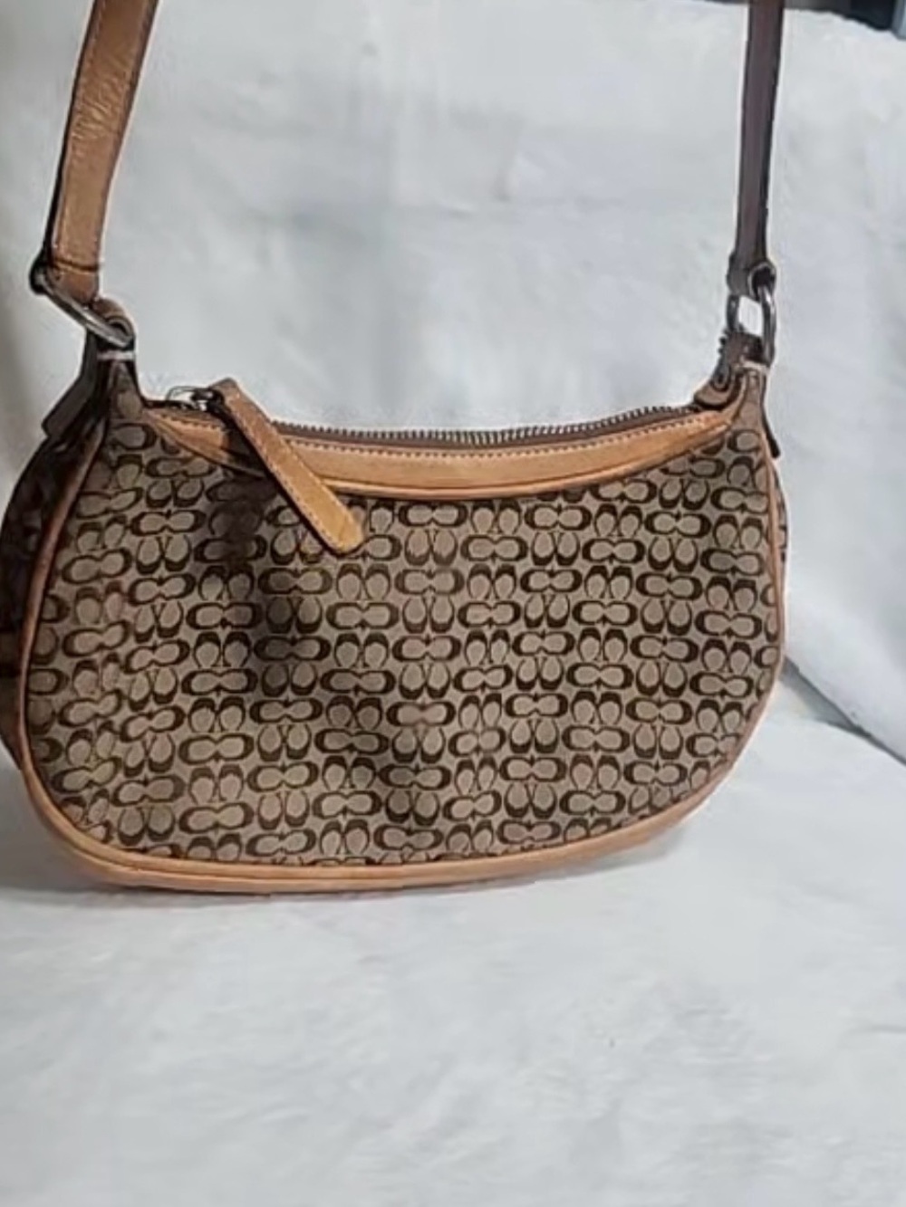 Coach vintage EUC Hampton Signature Pattern Mini Bag - Tan Trim